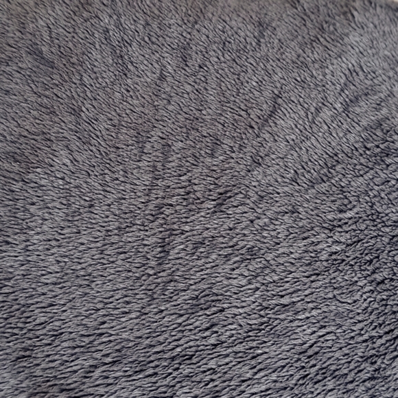 Set of 2 Soft Blue Grey Sherpa Style Pillow Shams Standard Size x2 - Picture 11 of 12